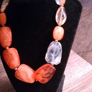 Fashion Lucite necklace